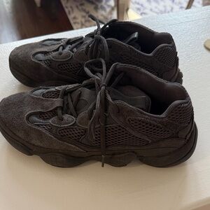 Men's Yeezy 500 Black Sneakers
